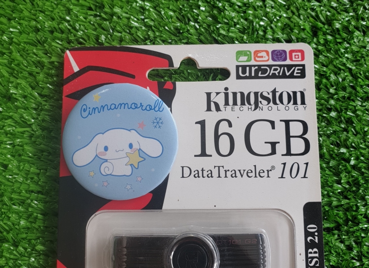 USB Kingston 16gb