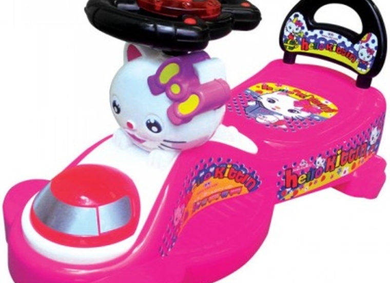 XE LÚC LẮC KITTY CÓ DỰA LƯNG