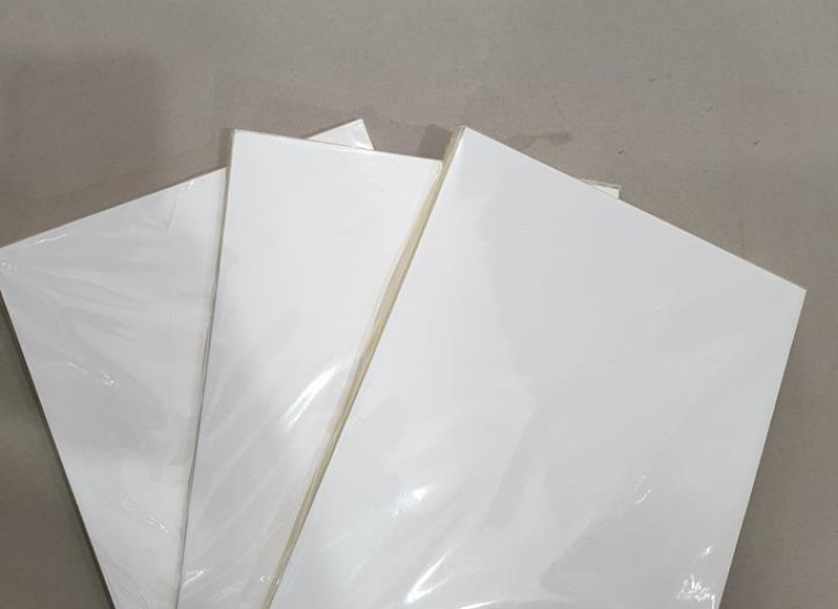 Decal A4 Vàng 