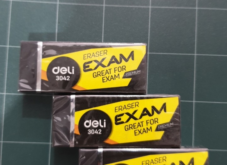 Gôm đen Deli 3042