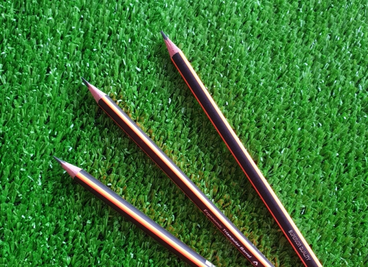 Viết chì Deli 37013