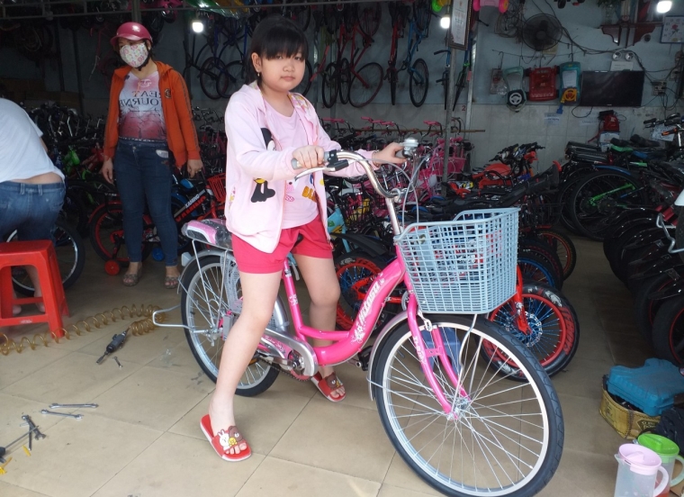 Xe đạp Hitasa 580 Hồng 24in