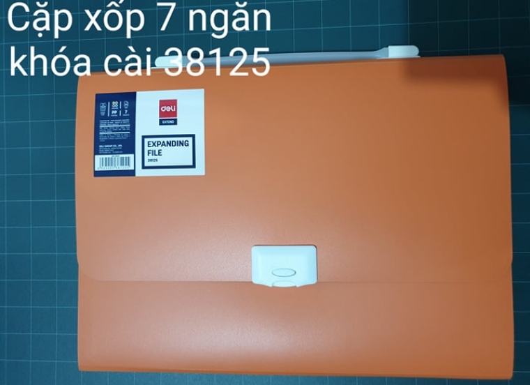 Cặp xốp 7 ngăn khóa cài 38125