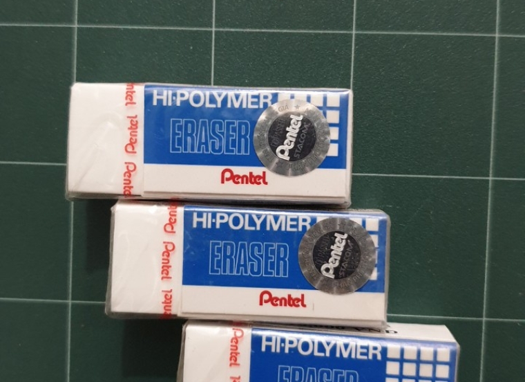 Gôm Pentel Xịn