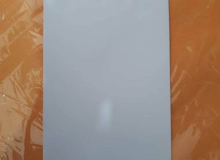 Bao thư trắng 12x22 (100 cái)