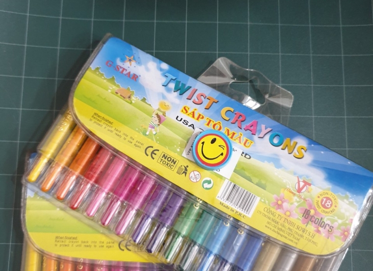 Sáp màu vặn G*star 18m