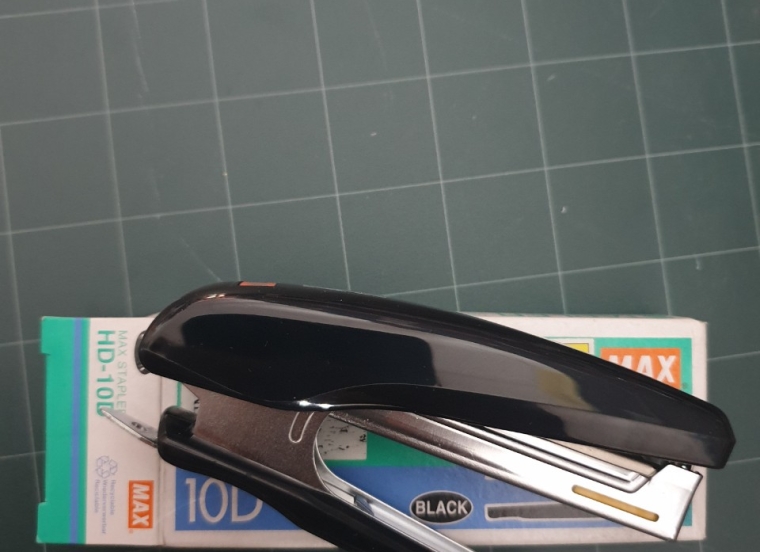 Bấm kim 10 Max HD-10d
