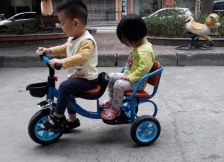 Xe đạp 3 bánh đôi 1023